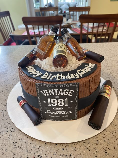 Mens Bday Party Ideas At Home, Bourbon Theme Birthday Cake, 40th Birthday Aged To Perfection, 40 Year Old Birthday Cake For Men, Birthday Cake For 40 Year Old Man, Guys 40th Birthday Cake, Whiskey And Cigars Birthday Cake, 40th Birthday For Him, 40th Birthday Bourbon Theme