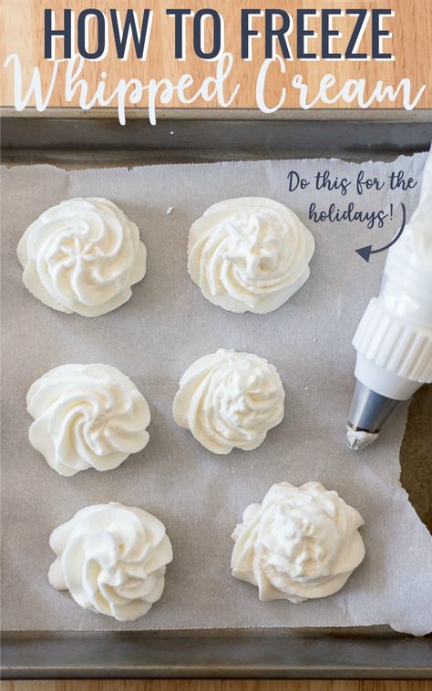 Freeze leftover homemade whipped cream with these easy steps and you will always have whipped cream ready for a cup of coffee or to add to a quick dessert.  Great for holiday planning! Whipped Cream Dispenser Recipe, Whipped Cream Desserts, Recipes With Whipping Cream, Whipped Frosting, Quick Dessert, Homemade Whipped Cream, Delicious Cake Recipes, Quick Desserts, Lemon Meringue