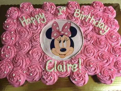 Minnie Cupcake Cake, Pull Apart Minnie Mouse Cupcake Cake, Minnie Mouse Pull Apart Cupcakes, Mini Mouse Cupcakes Ideas Pink, Minnie Mouse Cupcake Ideas, Minnie Mouse Sheet Cake, Minnie Mouse Cupcake Cake, Minnie Mouse Cupcake, Minnie Cupcakes