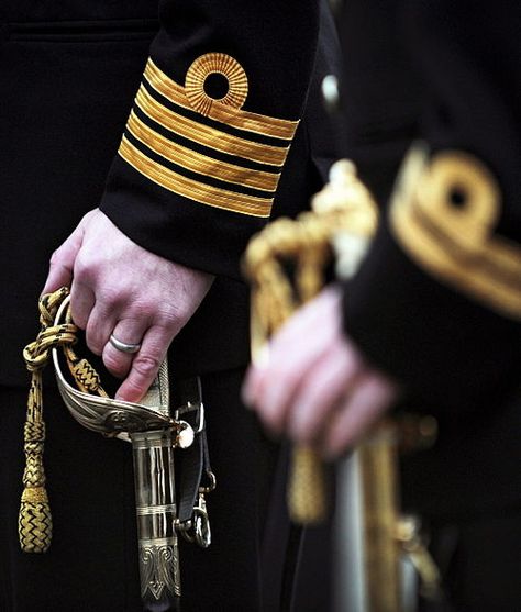 Royal Navy Aesthetic, Hms Vanguard, Royal Navy Officer, Navy Admiral, Army Ranks, Military Aesthetic, Us Navy Seals, Navy Life, Navy Uniforms