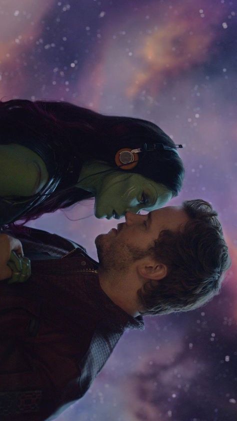 Guardians Of The Galaxy Lockscreen, Marvel Photoshoot, Marvel Scenes, Mcu Wallpaper, Marvel Lockscreen, Starlord And Gamora, Marvel Collage, Marvel Wall Art, Room Collage