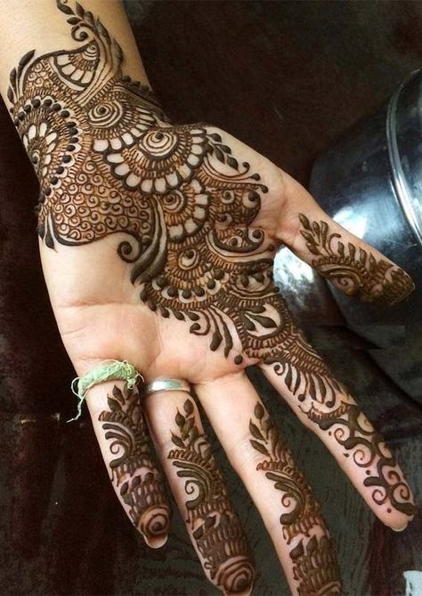 Inspirational Henna Designs for 2019 Mahadi Design, Arabian Mehndi, Mehendi Ideas, Arabic Mehendi, Palm Mehndi, Latest Arabic Mehndi Designs, Full Mehndi, Modern Mehndi, Mehendi Art