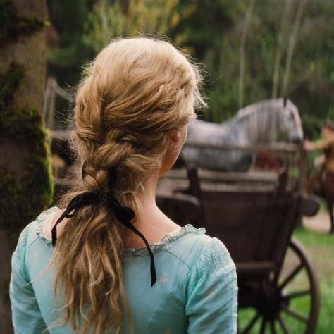 The Spanish Princess, Cinderella Live Action, Cinderella Aesthetic, Cinderella Hair, Spanish Princess, Cinderella Movie, Cinderella 2015, 2015 Hairstyles, Peinados Fáciles Para Cabello Corto