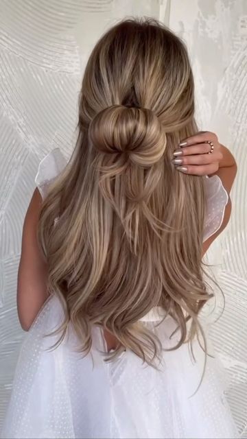 Vanilla Almond Hair, Pecan Sandie Hair, Almond Blonde Hair, Vanilla Almond Butter Hair, Vanilla Almond Blonde, Vanilla Almond Blonde Hair, Almond Blonde, Vanilla Almond Butter Blonde Hair, Hair By Chrissy