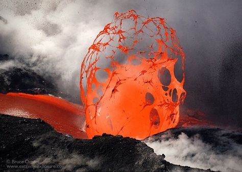 🌎 Particle Effects, Lava Flow, Dark Clouds, Natural Phenomena, Earth Science, Natural Environment, Plant Stand, Amazing Nature, Volcano