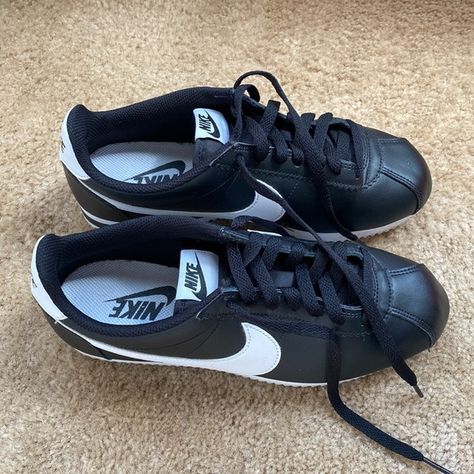 Brand new Nikes classic Cortez black and white size 8 womens Nike Classic Cortez, Classic Cortez, Nike Classic, New Nike, Black Nikes, Fashion Inspiration, Nike Shoes, Sneakers Nike, Style Inspiration