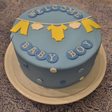 Monthly Cakes For Baby Boy, Baby Boy Cake Design, Welcome Cake Ideas, Cake Ideas For Baby Boy, 1 Month Cake Baby Boy, Welcome Cake, Baby Shower Boy Cake Ideas, Its A Boy Cake, Baby Welcome Cake