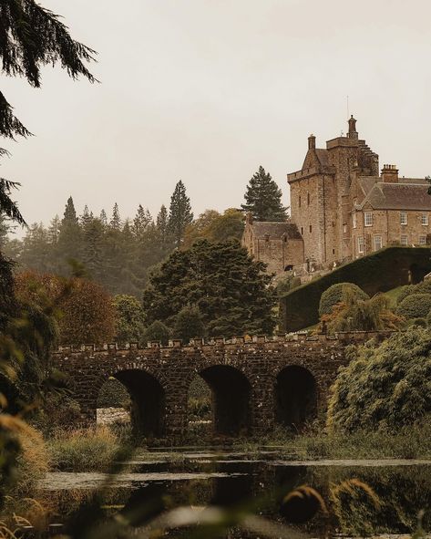 “Autumn writes her own poetry. We are merely observers.” {Terri Guillemets} ~ Autumn leaves and rain-soaked walks, please 🤎🍂🧡🍁 the best memories from a rainy autumnal walk round Drummond Castle gardens 🎞️ ~ #thatautumnmagic #darlingplaces #upandautumn #autumnaesthetic #castlesoftheworld #roamtheplanet #embracingtheseasons #aseasonalyear #momentslikethese #lovescotland #castlesofscotland #hiddenscotland #gowildlyandslow #songofseasons #scotspirit #thisisscotland #visitbritain #visitscotland Stone Castle Aesthetic, Aesthetic 1800s, Drummond Castle, 19th Century Aesthetic, Scotland Aesthetic, Stone Castle, Rangers Apprentice, Castle Gardens, England Aesthetic