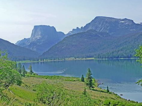 Green River Lakes Day Hike Green River Lakes Wyoming, Old Cabins, Wyoming Travel, Horse Trail, Green River, Forest Service, Pine Forest, Round Trip, Day Hike