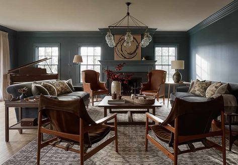 This Connecticut home in a forested setting gets a charming update Colorful Transitional, Becca Interiors, Cozy Mood, Modern Farmhouse Living, Living Room Color Schemes, Grey Paint Colors, Modern Farmhouse Living Room, Interior Work, Room Color Schemes