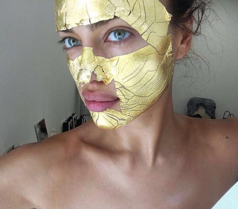 Golden Brunette, Toni Garrn, Anja Rubik, Gold Mask, Luxury Cosmetics, Gold Girl, Vogue Beauty, Malibu Barbie, Mascara Facial