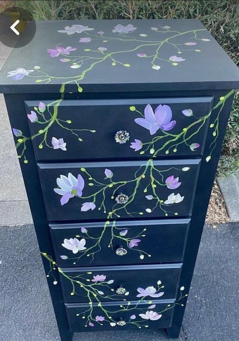 French Country Dresser, Country Dresser, Dresser Organizer, Hand Painted Dressers, Whimsical Painted Furniture, Lingerie Chest, Painted Drawers, Chest Dresser, Diy Furniture Renovation