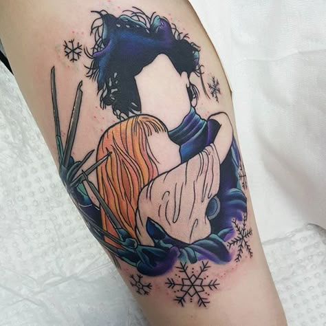 Edward Scissorhands tattoo idea Scissorhands Tattoo, Edward Scissorhands Tattoo, Beetlejuice Tattoo, Tim Burton Tattoo, Movie Tattoos, Geek Tattoo, Spooky Tattoos, Sleeve Ideas, Edward Scissorhands