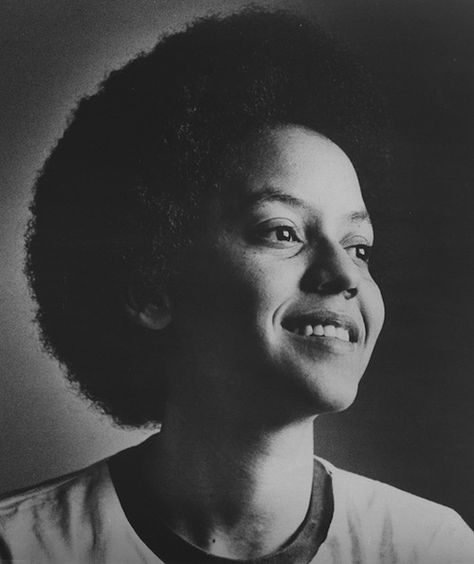 Nikki Giovanni’s Chasing Utopia Reviewed at Jacket Copy Nikki Giovanni, Black Arts Movement, Black Writers, Black Authors, Women Writers, Afro Art, Great Women, African American Women, African American History