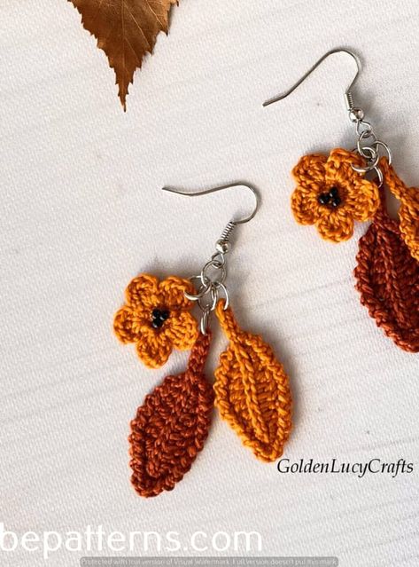 Easy crochet earrings Flower Earrings Diy, Diy Laine, Earrings Crochet, Crochet Jewelry Patterns, Mode Crochet, Crochet Earrings Pattern, Crochet Fall, Crochet Stitches For Beginners, Fall Earrings