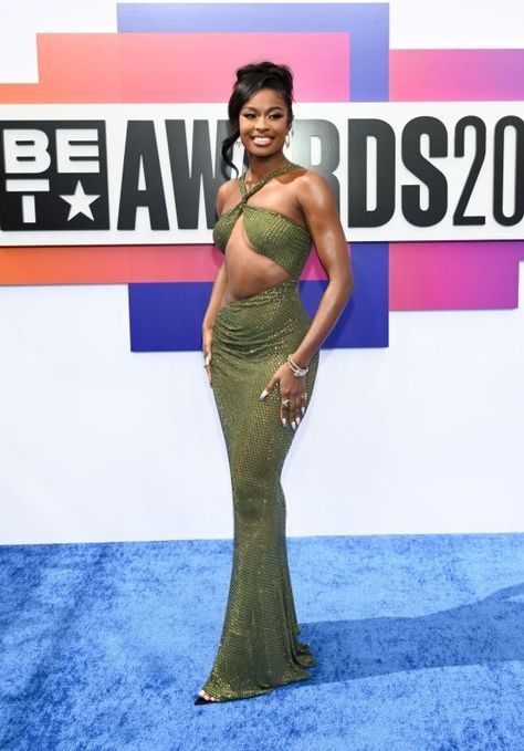 Coco Jones at BET Awards 2024 • CelebMafia Bet Awards Outfits, Coco Jones Outfits, Award Outfits, Grammy Outfits, Coco Jones, Gala Gown, Flamboyant Natural, Bet Awards, Prom Ideas