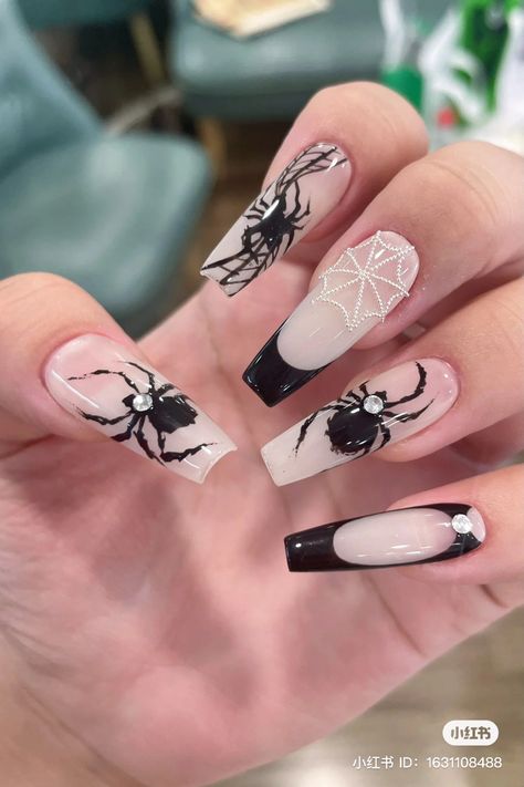 Creepy Nail Designs, Spider Nails, Nail Logo, October Nails, Acrylic Nails Coffin Pink, Soft Nails, Nails Desing, Fire Nails, Funky Nails