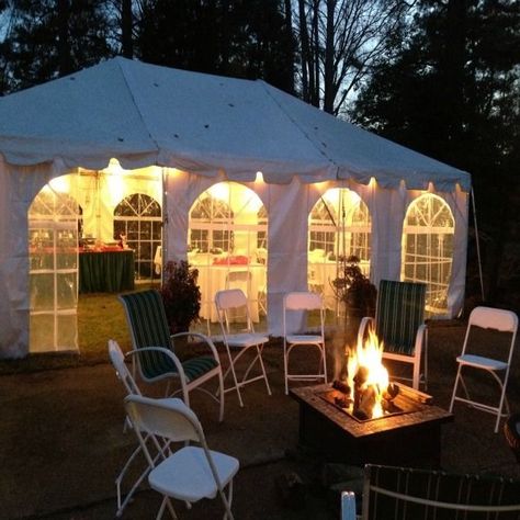 Party Tent Decorations, Backyard Graduation Party, Backyard Tent, Backyard Reception, Wedding Venue Los Angeles, Low Cost Wedding, Cheap Backyard, Tent Decorations, Cheap Wedding Invitations