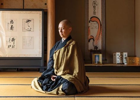 Evil in Esoteric Japanese Buddhism - Tricycle: The Buddhist Review Zazen Meditation, Soto Zen, Japanese Buddhism, Mahayana Buddhism, Zen Buddhism, Buddhist Monk, Catholic Prayers, Tricycle, Traditional Art