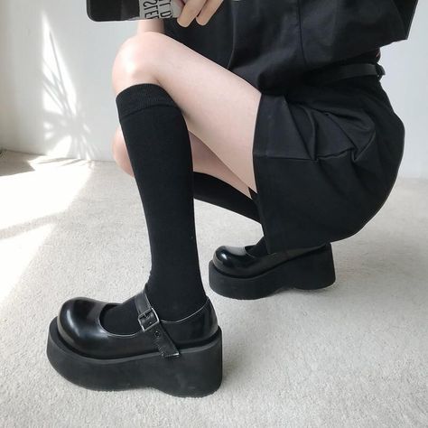 Harajuku Platform Shoes, School Uniform Shoes, Platform Creepers, Dr Shoes, Platform Mary Janes, Womens Summer Shoes, Platform High Heels, Doll Shoes, Mary Jane Shoes