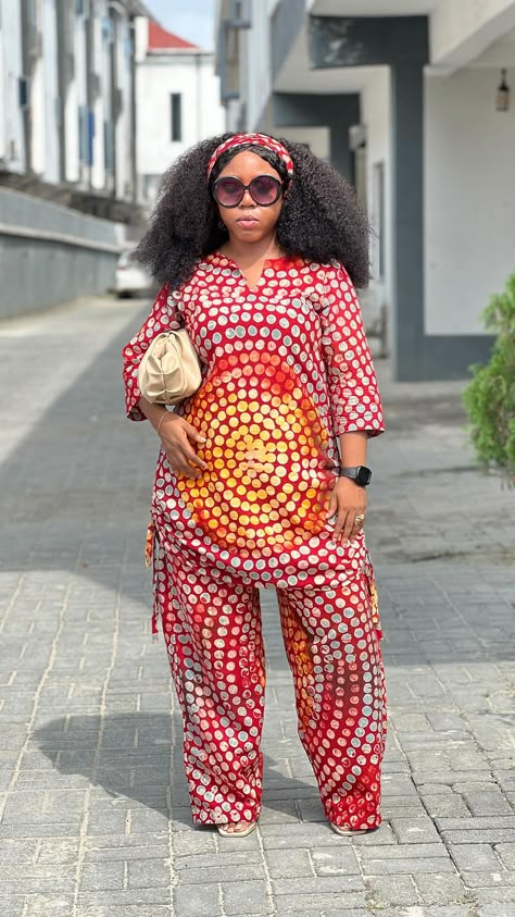 Ankara Womenswear Brand | SOLD OUT IN SAME ADIRE ❌❌❌ ADIRE CREPE SET 😍 Description: a thick crepe adire fabric to make this draw string rope dress top and wide… | Instagram Trending Two Piece Outfits, Adire Fabric, Two Piece Outfits Pants, Ankara Trousers, Rope Dress, String Dress, Nigerian Dress, Wide Legged Pants, African Fabric Dress