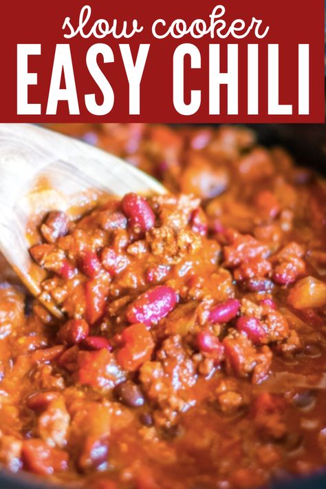 This easy slow cooker chili recipe is done in only 3 steps. It's a classic chili recipe that tastes amazing after simmering in your crockpot. It's a family favorite that's quick to make in the morning and perfect come home to after a long day. This chili is made with ground beef, beans, and lots of seasoning. It's a healthy option that's also simple to make for a crowd. Perfect for a game day party, a lazy Sunday or a busy weeknight dinner. Keep this recipe as one of your go-tos. Crockpot Chili With Sausage, 5 Can Chili Recipe, Chili For Crowd Crock Pot, Dump And Go Chili, Chili Beans In Crockpot, Simple Ground Beef Crockpot Recipes, Crock Pot Chilli Recipes Slow Cooker, Chili Recipe Crockpot With Noodles, Easy Cheap Chili Recipe