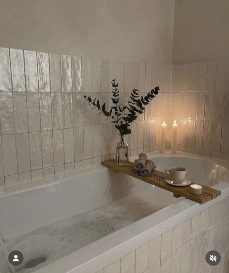 Bathtub Tile, Bad Inspiration, Sunday Evening, Bathroom Inspiration Decor, Upstairs Bathrooms, Bathroom Renos, House Bathroom, My New Room, Bathroom Makeover