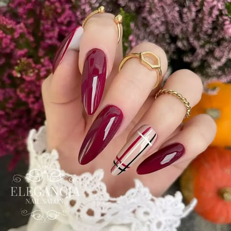 Almond Nail Ideas, Almond Shaped Nails Designs, Almond Acrylic Nails Designs, Almond Shaped Nails, Disney Acrylic Nails, November Nails, Shaped Nails, Nude Nail Designs, Plaid Nails