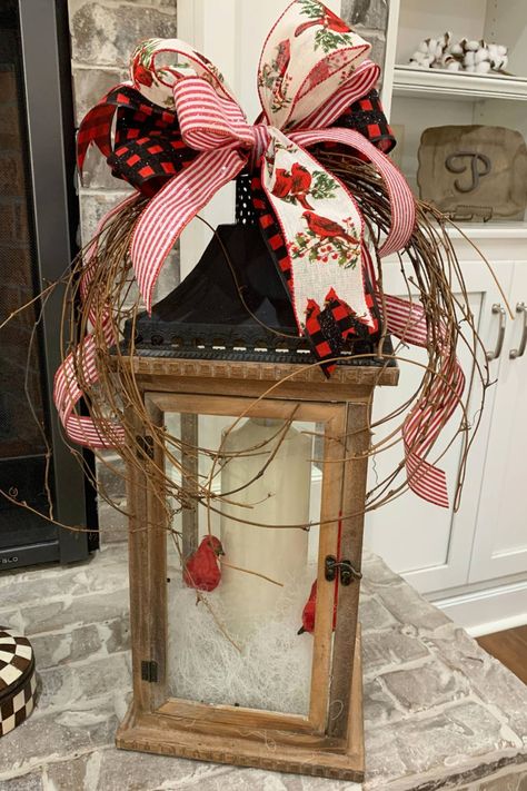 lantern with winter theme Winter Lantern Decor, Lantern Toppers, Easy Winter Decorations, Winter Lantern, Holiday Lanterns, Simple Bow, Lantern Decor, Lantern Christmas, Lantern Ideas