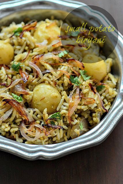 Potato Biryani, Veggie Biryani, Vegetarian Biryani, Biryani Recipes, Baby Potato, Biryani Rice, Veg Biryani, Indian Rice Recipes, Riced Veggies