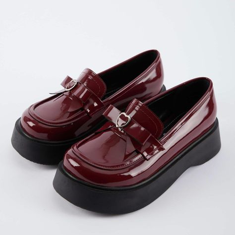 Elevate Your Everyday with Heartfelt Style Indulge in the timeless allure of these exquisite patent leather penny loafers. Each pair is a masterpiece, meticulously crafted with a subtle sheen and adorned with charming heart details. These loafers aren't just shoes; they're a statement. The comfortable 4cm heel strikes the perfect balance of style and comfort, ensuring you glide through your day with effortless grace. Whether you're dressing up for a special occasion or keeping it casual, these loafers effortlessly elevate your look. Their soft, luxurious feel and versatile design make them a true wardrobe essential. Experience the magic of fashion, infused with a touch of heart. Heel height: 4 CM Material: Glossy Patent Leather Sole: Relaxing Pet Sole. 100% Domestic Production 100% HANDMAD Chunky Loafer, Red Loafers, Womens Loafers, Patent Leather Loafers, Platform Loafers, Shoe Inspo, Penny Loafers, Casual Shoes Women, Leather Loafers