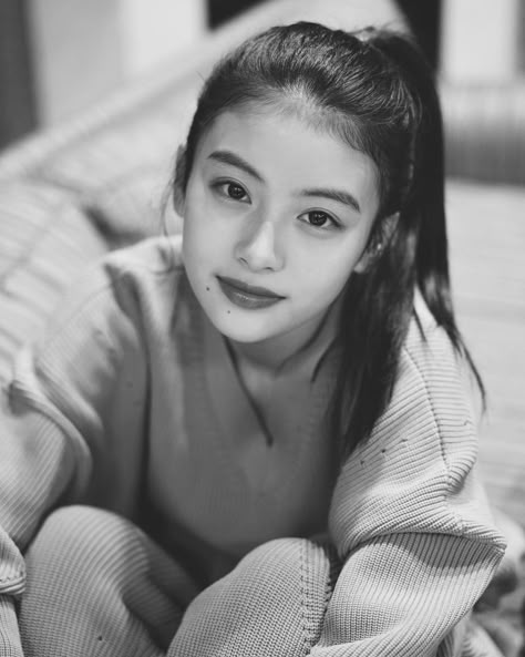 Natsuki Deguchi, Aesthetic People, Human Poses, Japanese Aesthetic, Ulzzang Girl, Pretty Face, Aesthetic Girl, Pretty Woman, Face Claims