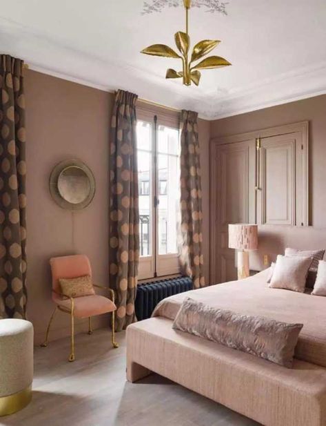 Elegant and Precious Parisian Interior Design - Decoholic Parisian Bedroom Ideas, Modern Parisian Bedroom, French Style Apartment, Parisian Interior Design, Apartment Design Ideas, Parisian Bedroom, Modern Parisian, French Look, Parisian Interior