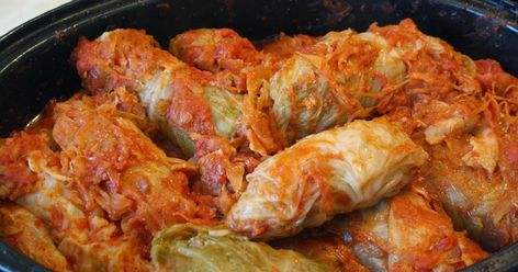 Stuffed Cabbage (Golabki, Holubki)   My family loves Galumpkis, or better known as stuffed cabbage rolls, we don't make them ... Polish Cabbage Rolls, Family Favorites Recipes, Polish Cabbage, Supper Club Ideas, Easy Stuffed Cabbage, Hungarian Culture, Polish Dishes, Polish Foods, Stuffed Cabbage Rolls