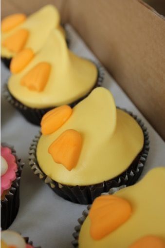 Duck Cupcakes, Ducky Duck, Ducky Baby Showers, Duck Cake, Rubber Ducky Baby Shower, Baby Shower Duck, Duck Birthday, Ideas Baby Shower, Funny Birthday Cakes