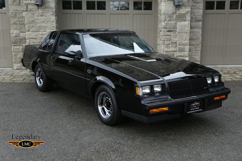 1987 Chevy Silverado, Buick Grand National Gnx, 1987 Buick Grand National, Mens Aesthetic, Buick Grand National, Buick Gs, 70s Cars, Buick Cars, Gm Car