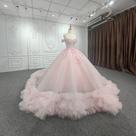 Pink Debut Dress, Pink Ball Gowns, Debut Dress, Quinceanera Dresses Pink, Special Occasion Gowns, White Homecoming Dresses, Blue Homecoming Dresses, Gown Style, Dress Order