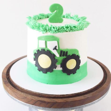 Tractor Themed Birthday Cake, Tractor Smash Cake Boys, Tractor Birthday Party Cake, Tractor Cakes For Boys, Tractor Smash Cake, Tractor Birthday Cake, Tractor Cakes, 2nd Birthday Cake Boy, Tractor Birthday Cakes