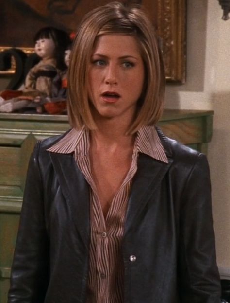 Rachel Friends Hair, Jennifer Aniston Short Hair, Jennifer Aniston Bob, Rachel Green Hair, Rachel Hair, Short Hair Outfits, Rachel Green Outfits, Celebrity Short Hair, Jennifer Aniston Hair