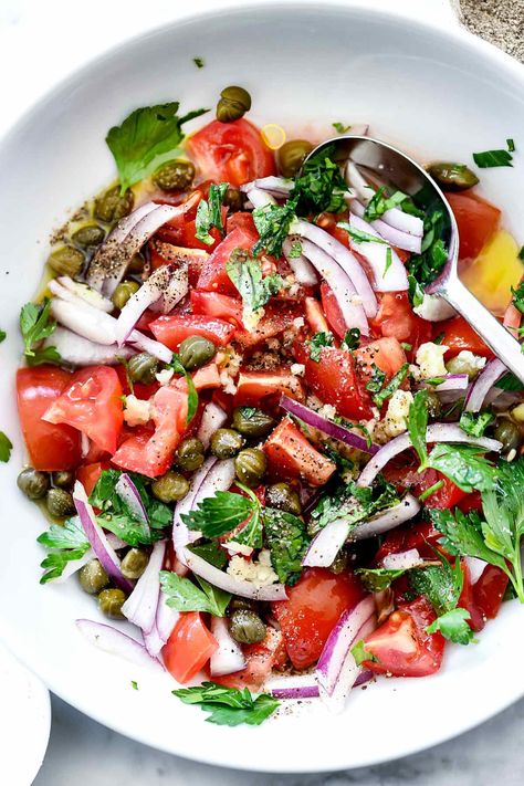 Mediterranean Tomato, Salada Caprese, Mediterranean Flavors, Greek Chicken Salad, Tomato Salad Recipes, Salad Pasta, Foodie Crush, Easy Pasta Salad, Mediterranean Diet Recipes