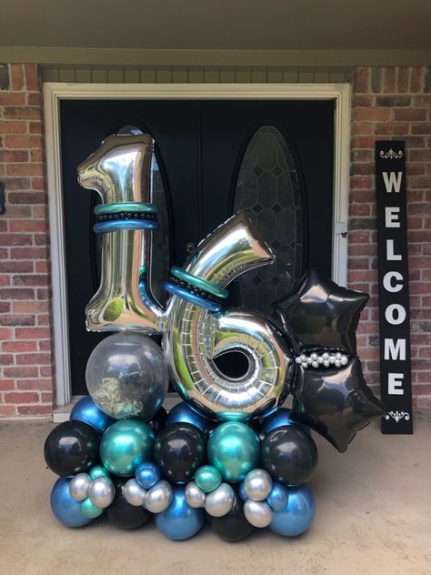 Boy 15th Birthday Party Ideas, 16 Balloon Bouquet, Boys 15 Birthday Party Ideas, Numbers Balloons, 40th Birthday Balloons, Boy 16th Birthday, 15th Birthday Party Ideas, 16 Balloons, Halloween Party Balloons