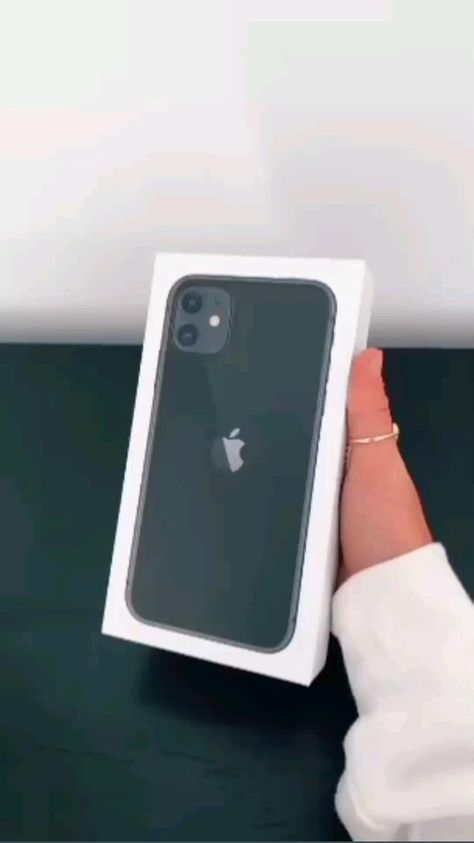 Iphone Store, Apple Iphone Accessories, Bling Phone Cases, Iphone Life Hacks, Iphone Life, Stylish Iphone Cases, Iphone Video, Iphone Obsession, Iphone Black