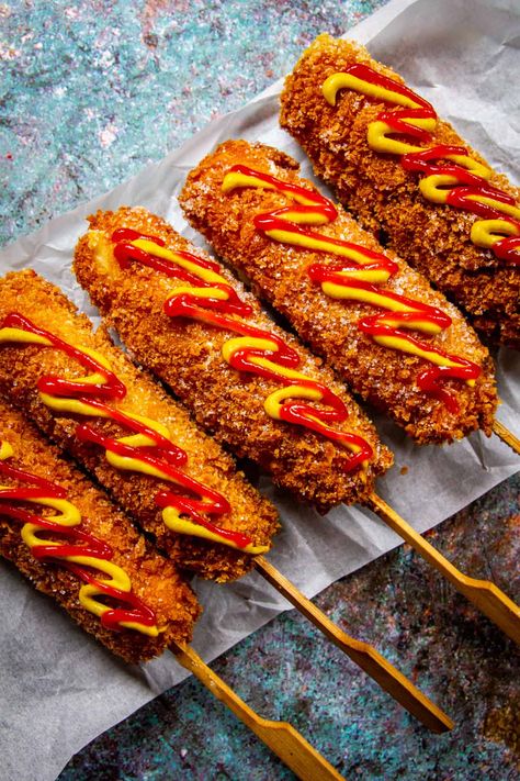 Korean Corn Dog Recipe, Corn Dog Recipe, Korean Corn Dog, Ground Beef Breakfast, American Corn, Korean Corn, Corndog Recipe, Spicy Corn, Corn Dog