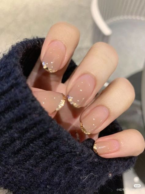 Subtle Nail Art Classy, Elegant Nail Art Designs Classy, Simple Nail Designs Classy, Nail Art Simple Elegant, Elegant Nails Classy, Cute French Tip Nails, Cute French Tip, French Tip Nail Designs, Subtle Nails