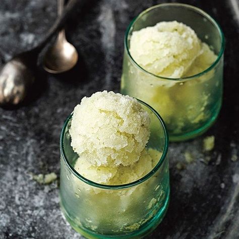 Cucumber Gin Sorbet from The Perfect Scoop Drunken Desserts, Best Food Recipes, David Lebovitz, Jam Cookies, London Dry Gin, Ice Cream Popsicles, Punch Recipes, Dry Gin, Gin And Tonic