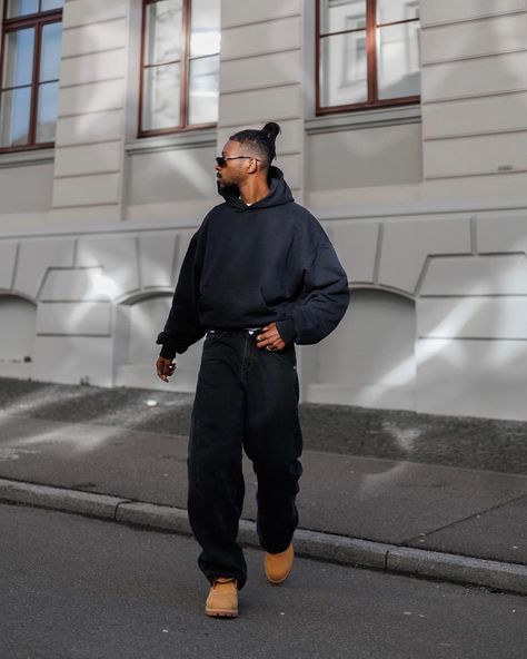 Black Jeans Winter Outfit, Black Timbs Outfit, Black Timberland Outfits, Timbs Outfit Men, Timbs Outfits, Timberland Outfit, Black Workwear, Boots Aesthetic, Timberland Boots Outfit Mens