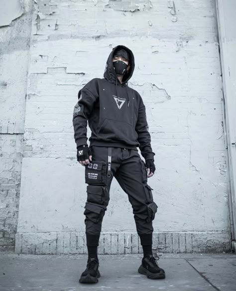 Cyberpunk Apocalypse Outfit, Clothes For Zombie Apocalypse, Cyberpunk Aesthetic Fashion Men, Vigilante Aesthetic Outfit Male, Future Clothes Concept, Techwear Outfits Male, Male Apocalypse Outfit, Cyberpunk Aesthetic Outfit Male, Male Assassin Outfit