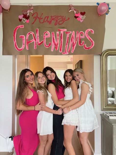 kaiahaley- Friends Valentines Photoshoot, Friends Galentine, Valentines Party Aesthetic, Galentines Party Aesthetic, Amy Pohler, Galentines Aesthetic, Valentines Friends, Galentines Ideas, Valentine Friends