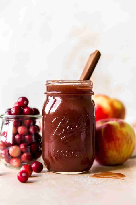 Cranberry Apple Butter Cranberry Apple Salad, Cranberry Apple Butter, Cranberry Butter, Christmas Cranberry, Apple Cider Recipe, Cranberry Apple, Honeycrisp Apples, Apple Salad, Star Food