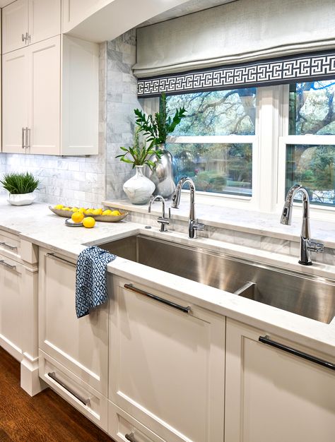 Large 54" kitchen sink with two faucets, and instant hot/ cold water faucet Sink With Two Faucets, Upstairs Kitchen, Kitchen Sink Remodel, Large Kitchen Sinks, Kitchen Sink Window, Best Kitchen Sinks, Kitchen White, Dream Kitchens, Farmhouse Sink Kitchen